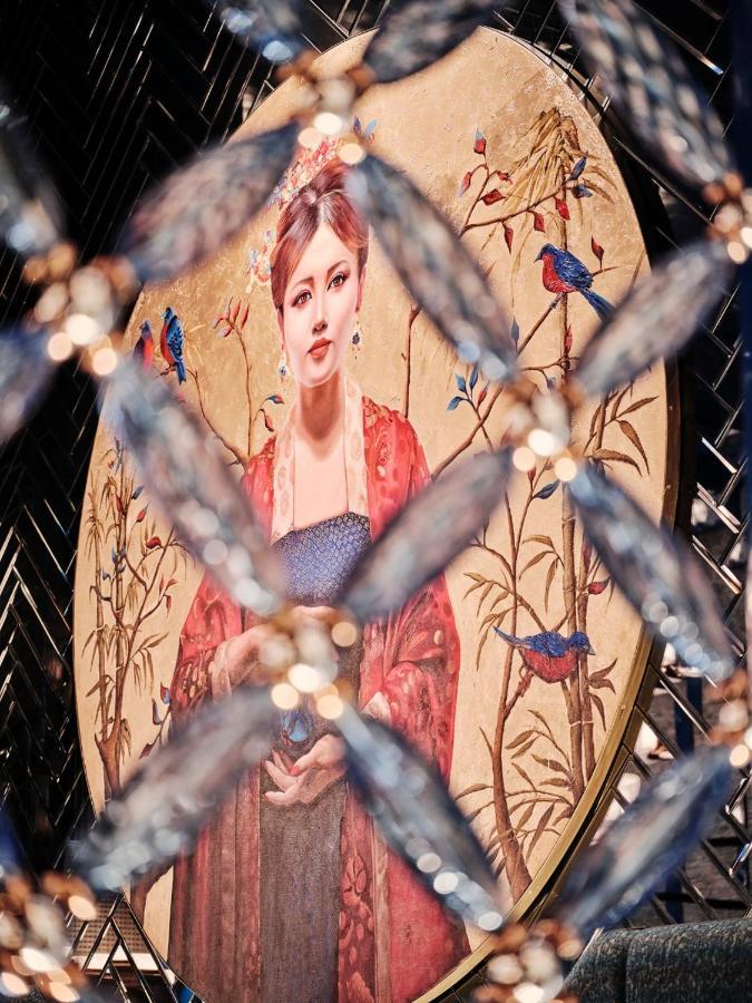 Grand Hyatt Kuwait Hotel Koeweit Buitenkant foto A kaleidoscopic photograph