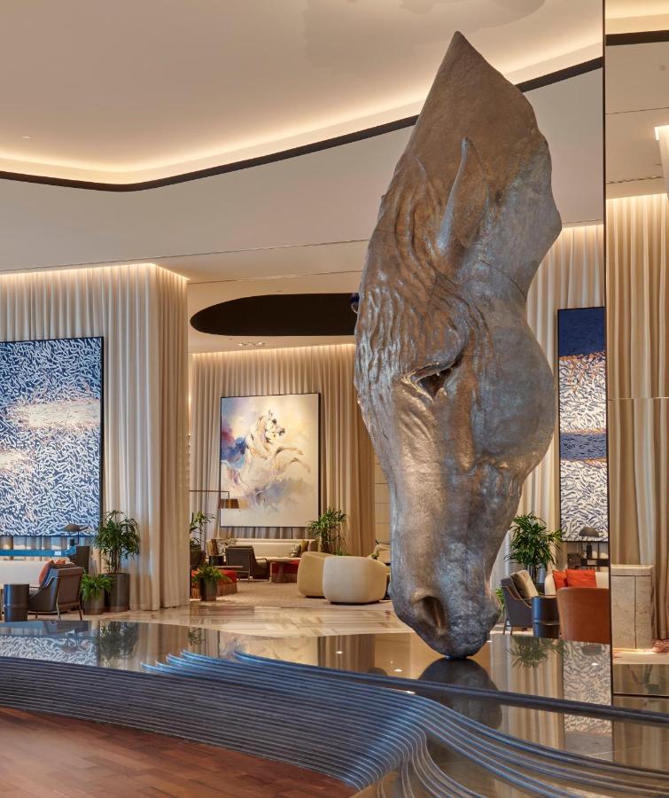 Grand Hyatt Kuwait Hotel Koeweit Buitenkant foto The lobby of the hotel