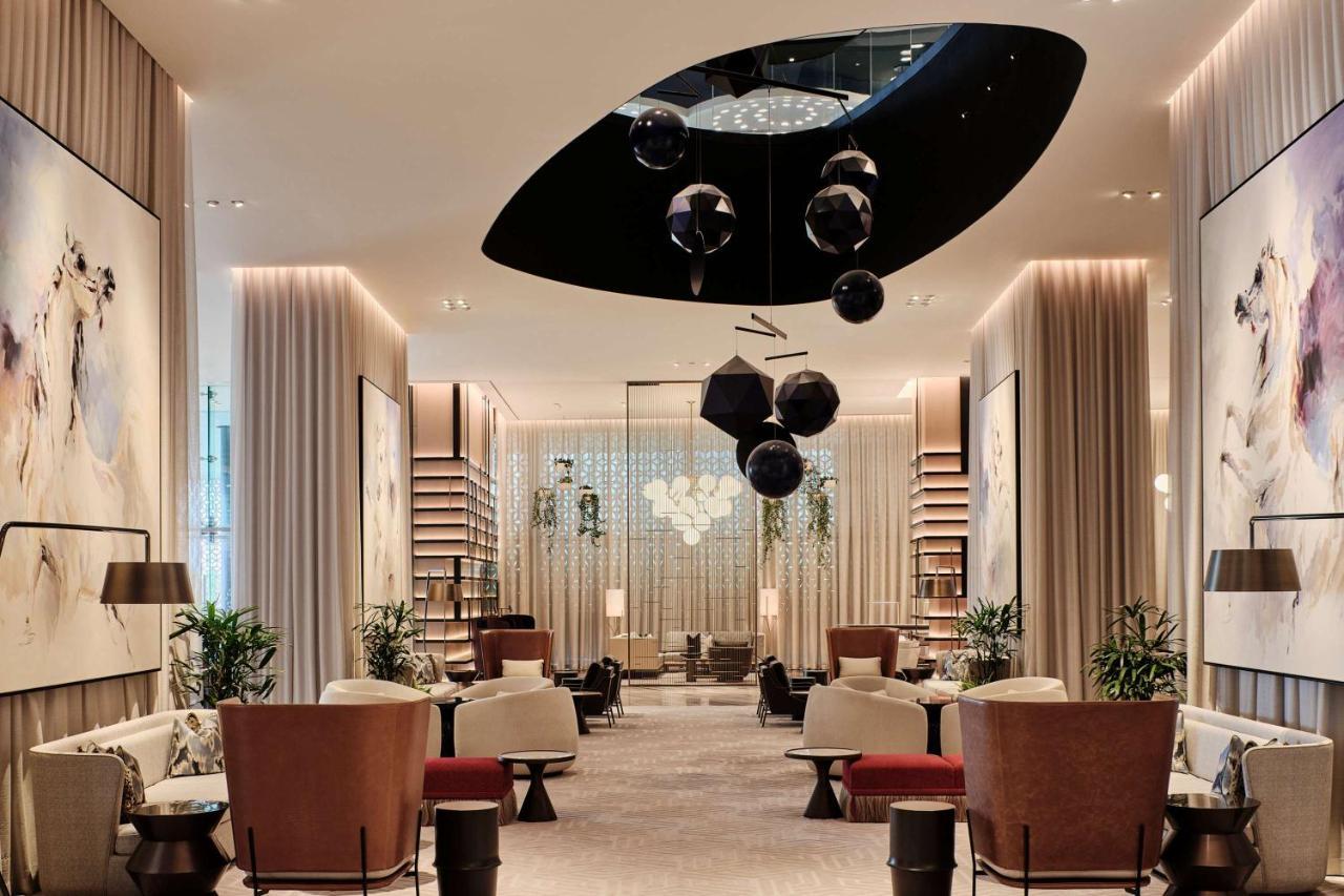 Grand Hyatt Kuwait Hotel Koeweit Buitenkant foto The lobby of the hotel