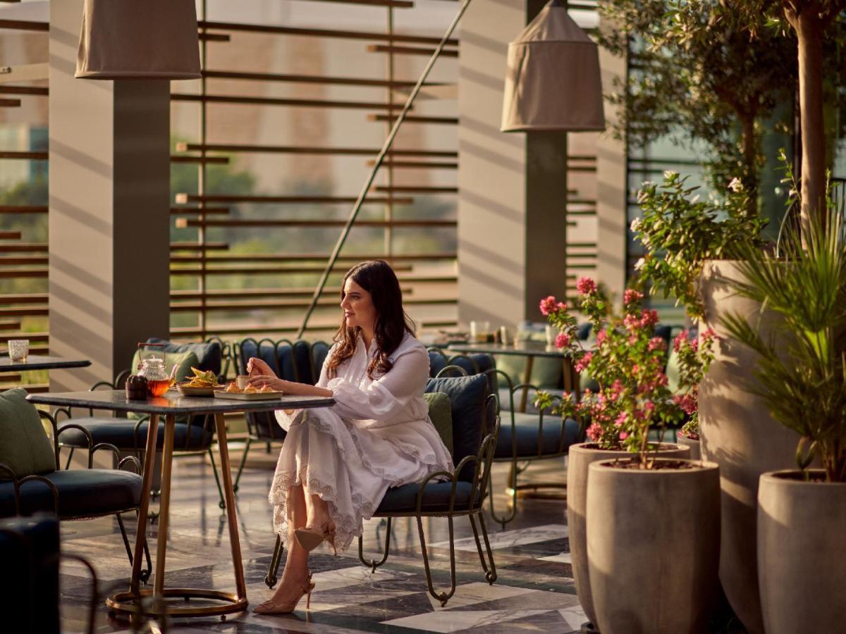 Grand Hyatt Kuwait Hotel Koeweit Buitenkant foto The Terrace